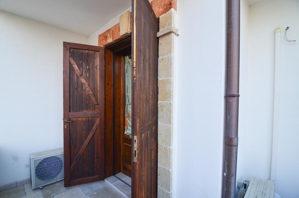 Bed And Breakfast Europa San Pancrazio Salentino Esterno foto