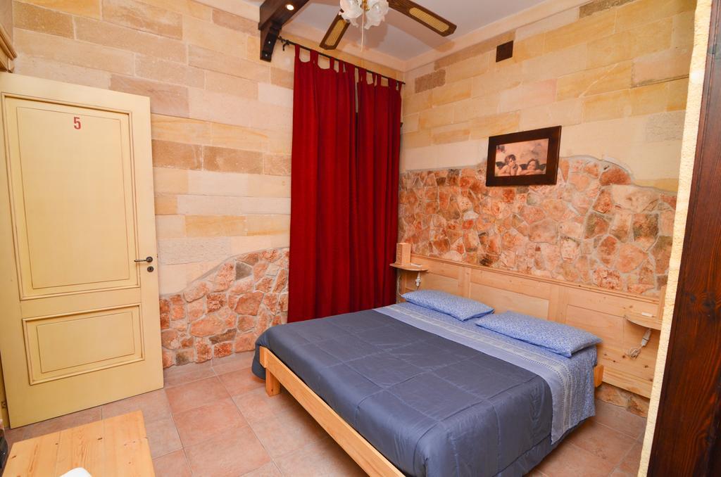 Bed And Breakfast Europa San Pancrazio Salentino Esterno foto